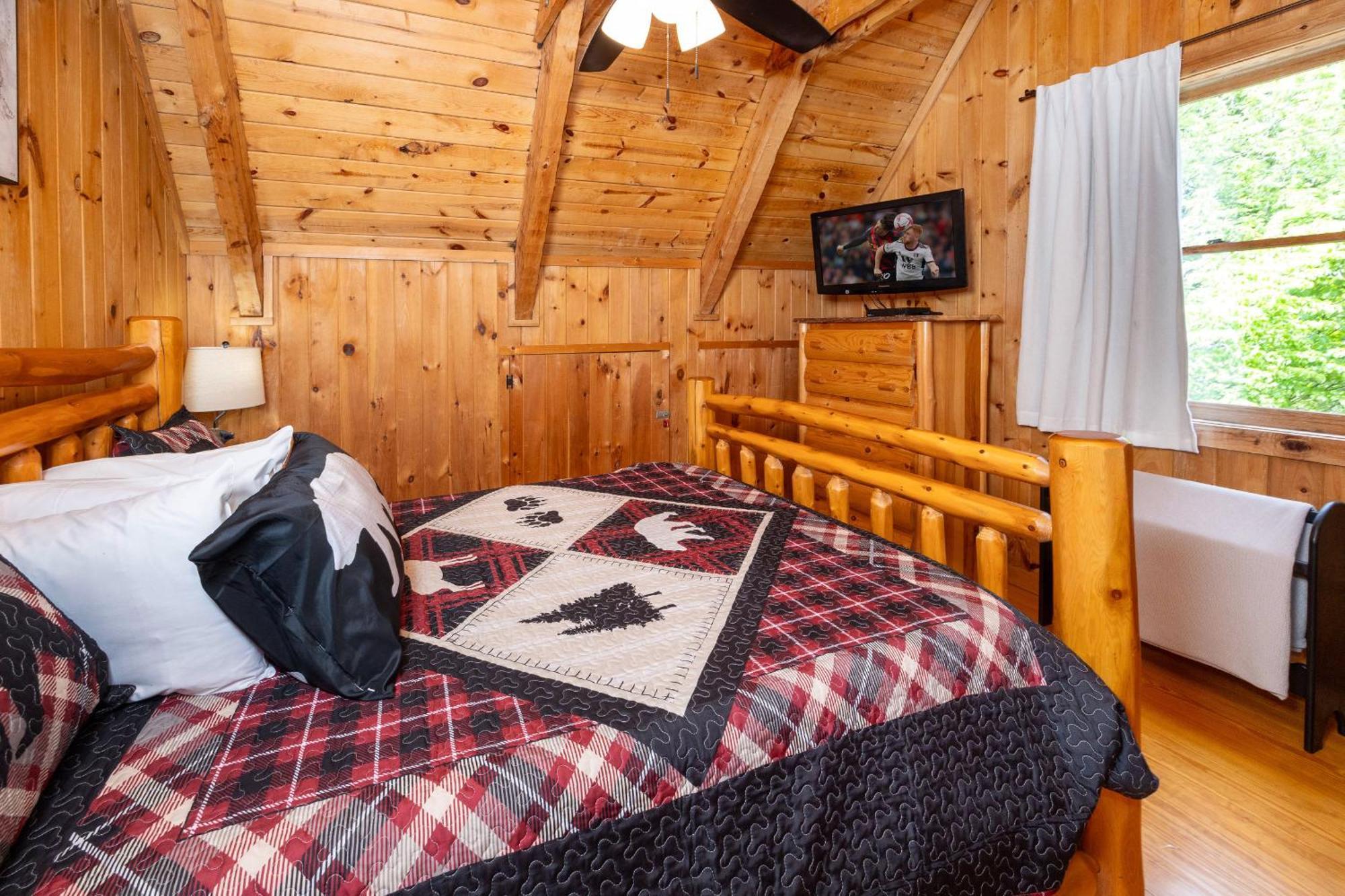 세비어빌 Yoli Bear Hideaway 빌라 외부 사진